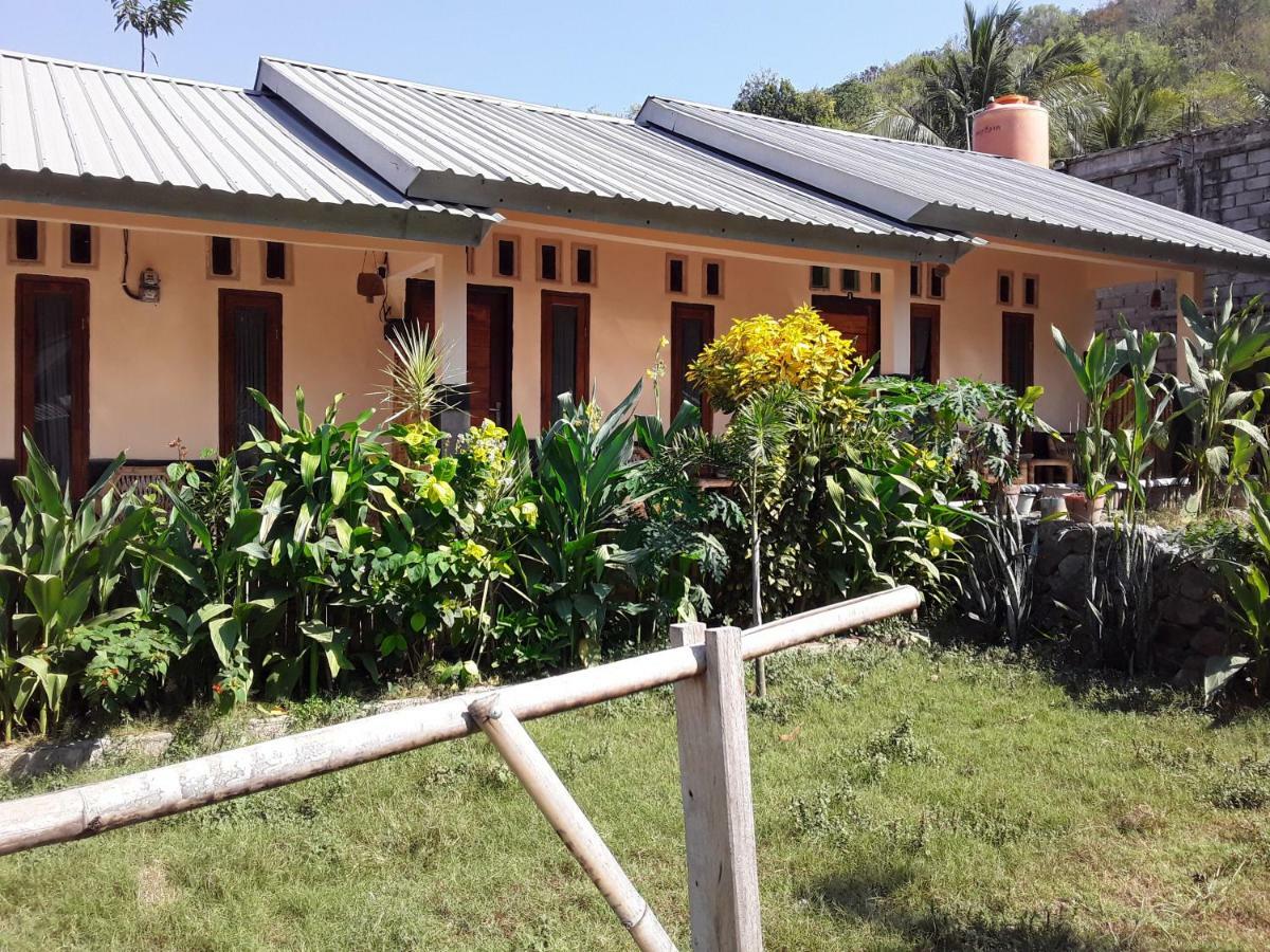 Telage Indah Homestay Kuta  Exterior foto